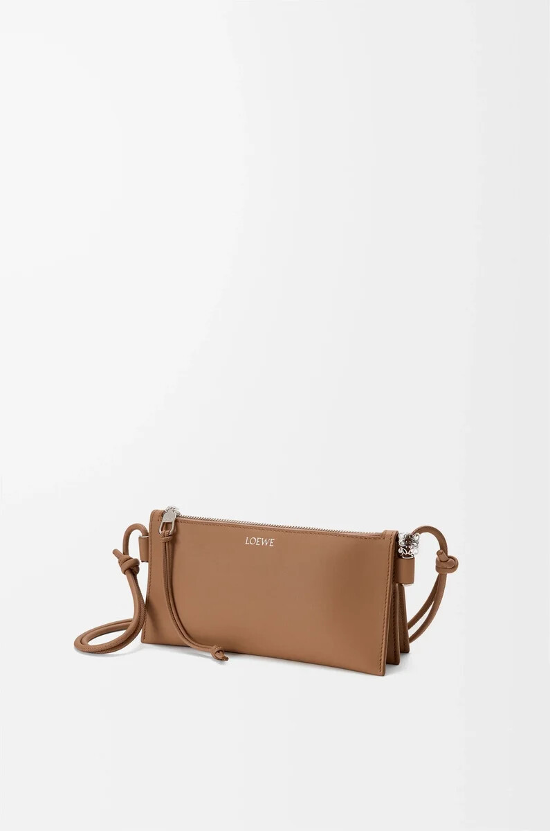 joya-kosmetiktasche aus nappa-kalbsleder farbe mokka