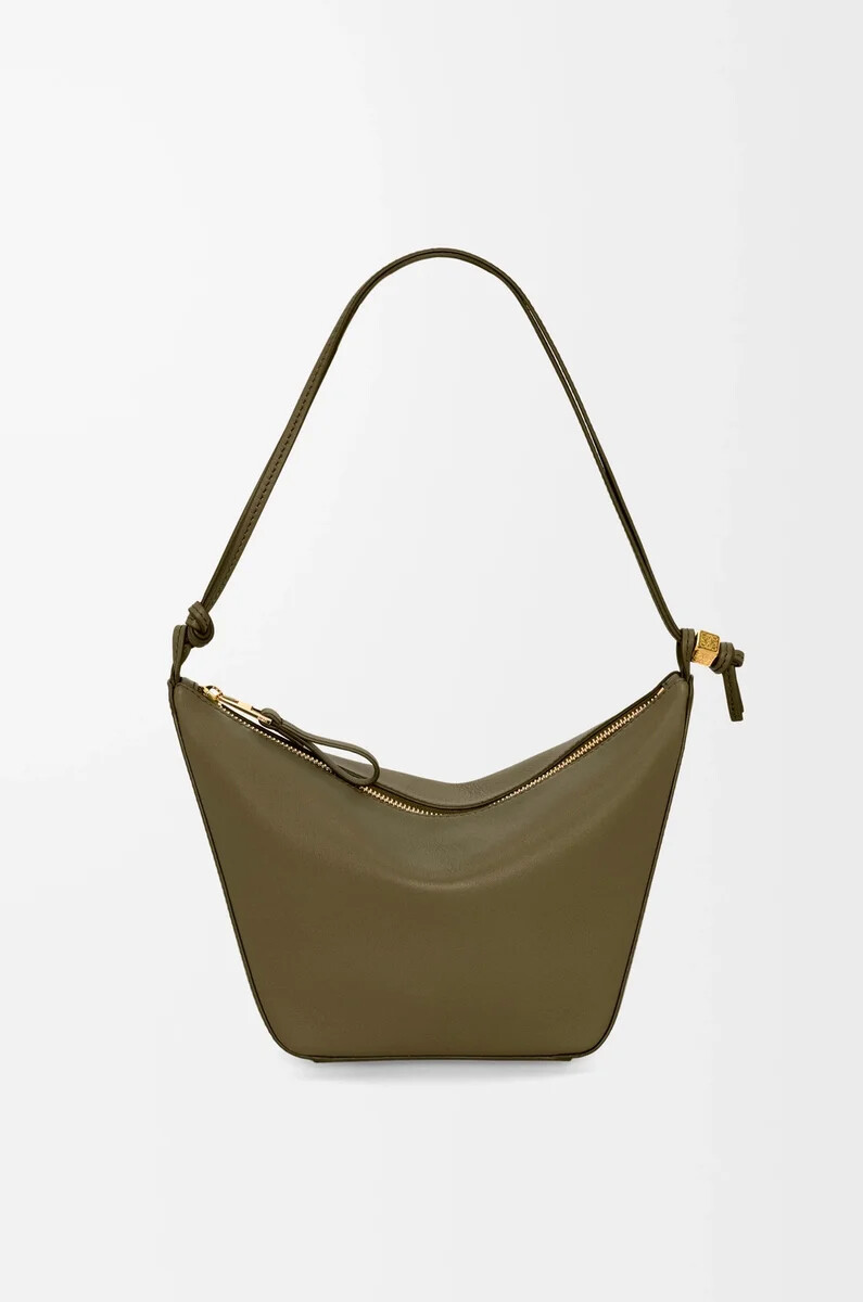 mini hammock hobo aus klassischem kalbsleder in dunkelkhaki