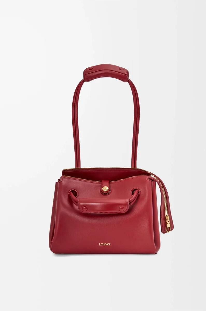 kleine madrid-tasche aus geschmeidigem kalbsleder in gebranntem rot