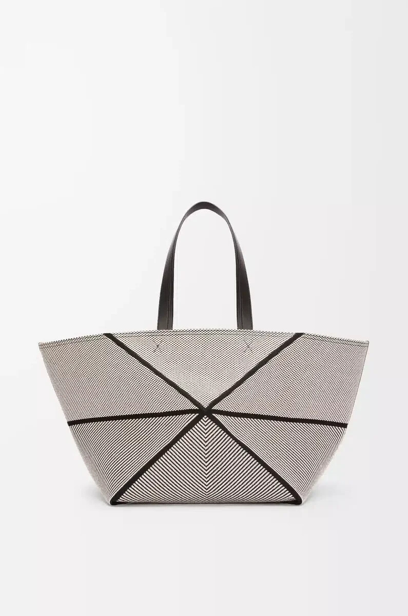 xxl puzzle fold tote aus canvas-jacquard und kalbsleder naturschwarz