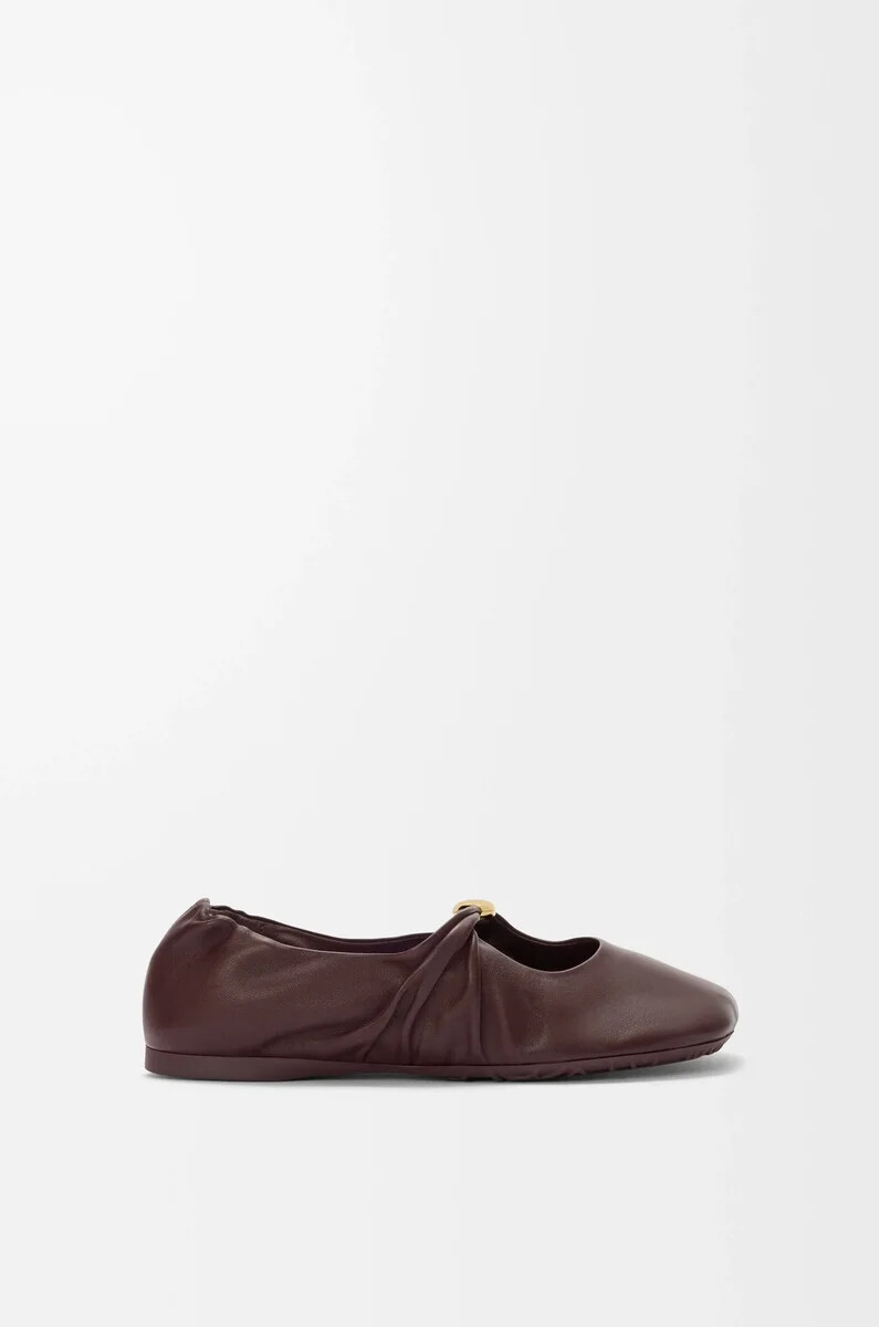 pebble soft ballerina aus burgunderrotem nappa-lammleder