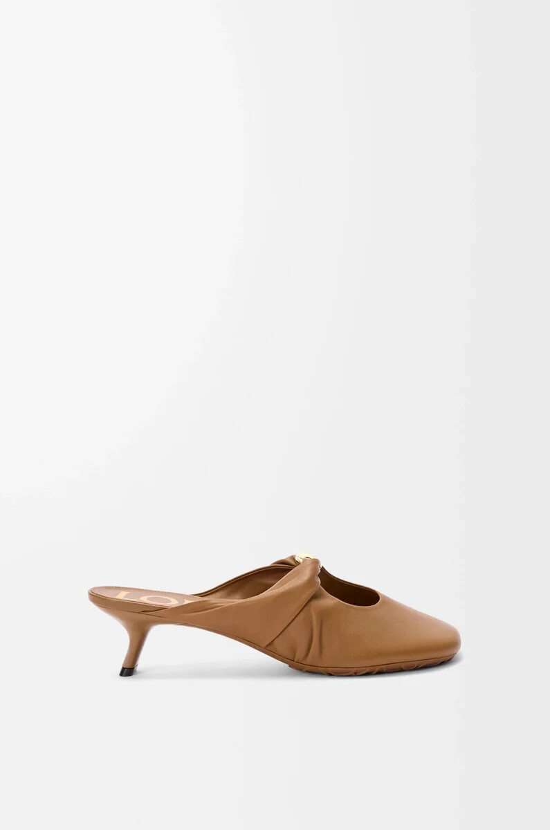 pebble soft mule aus nappa-lammleder oak