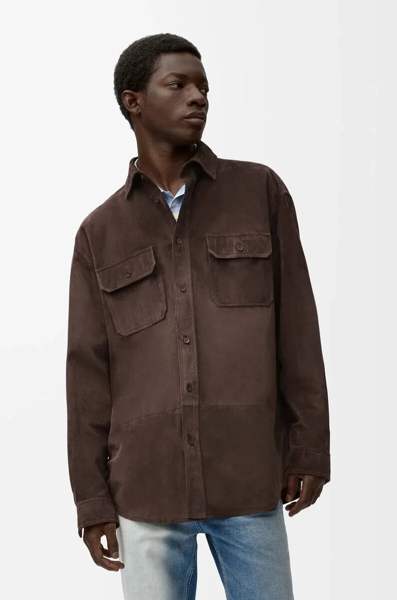 overshirt aus dunkelbraunem kalbsveloursleder